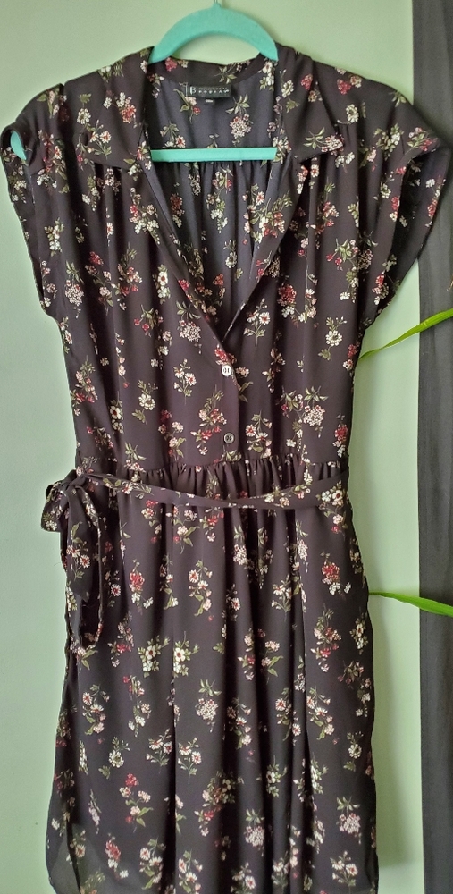 Bobeau Collared Floral Black Midi Dress